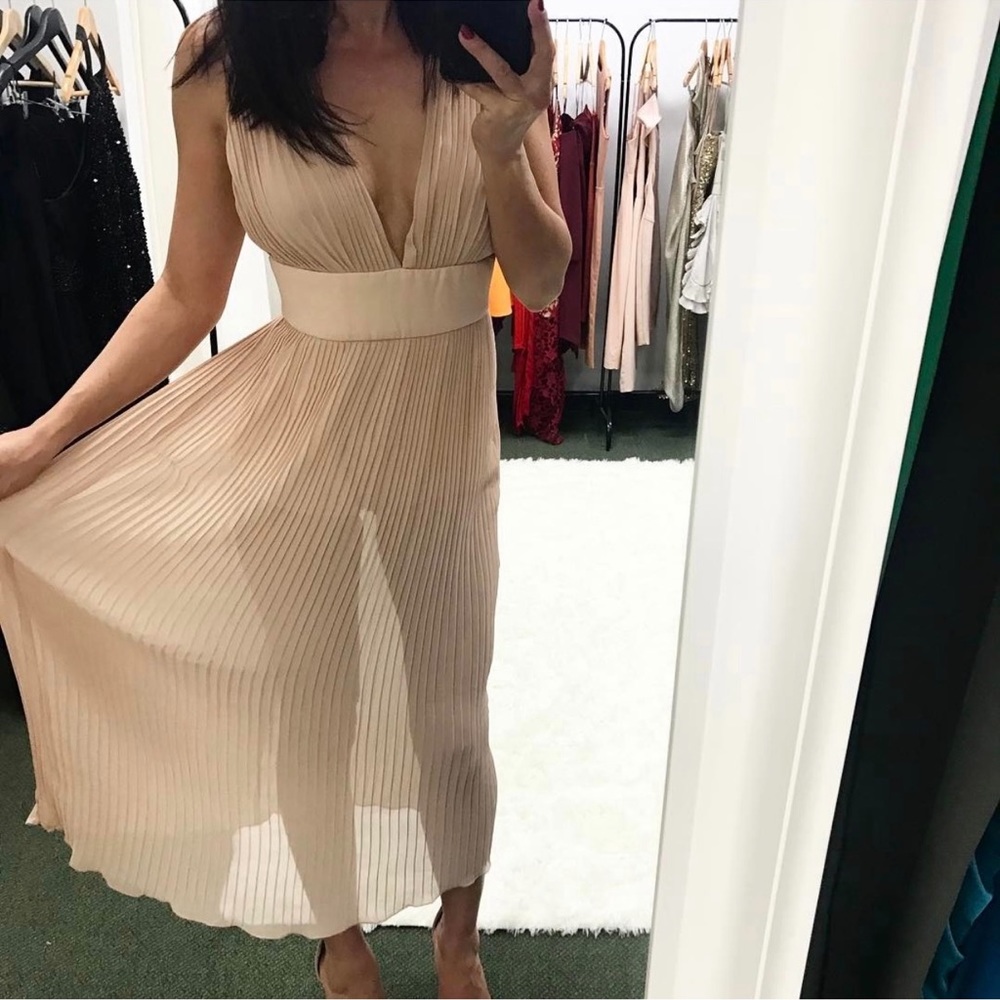 Misha Collection Marika Dress in Nude (NWOT) - Picture 10 of 16